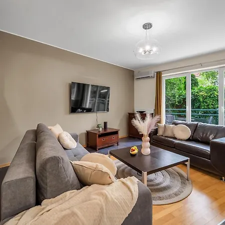 90m2 Prestige - Parking & Jacuzzi & Aircon By Rentujemy * 바르샤바